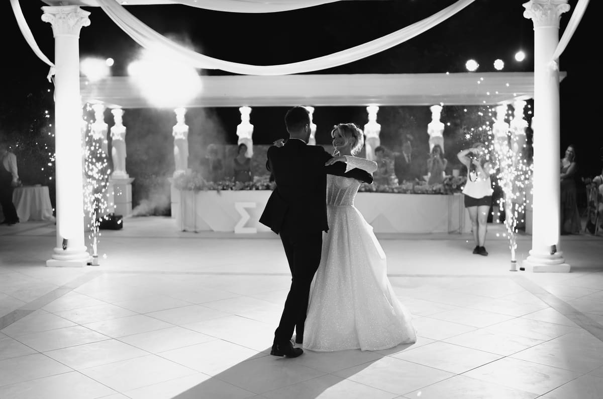 Σταύρος & Έλενα - Σαντορίνη : Real Wedding by Geovisualarts